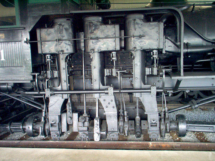 3-Cylinder Engine